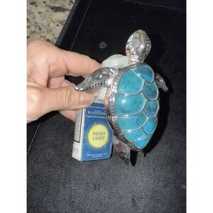 Bath & Body Works TURTLE FIBER OPTIC NIGHTLIGHT Wallflowers Fragrance Plug 5050